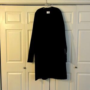 Josten’s master graduation gown.